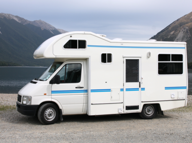 A Checklist for Buying a Salvage Recreational Vehicle