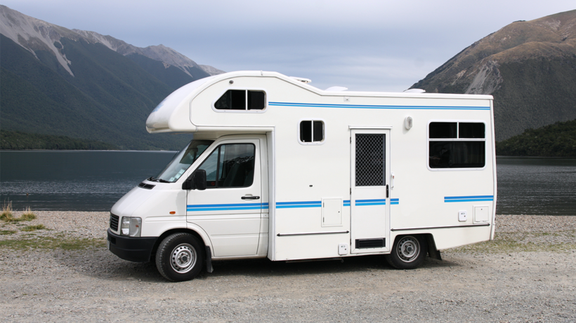 A Checklist for Buying a Salvage Recreational Vehicle