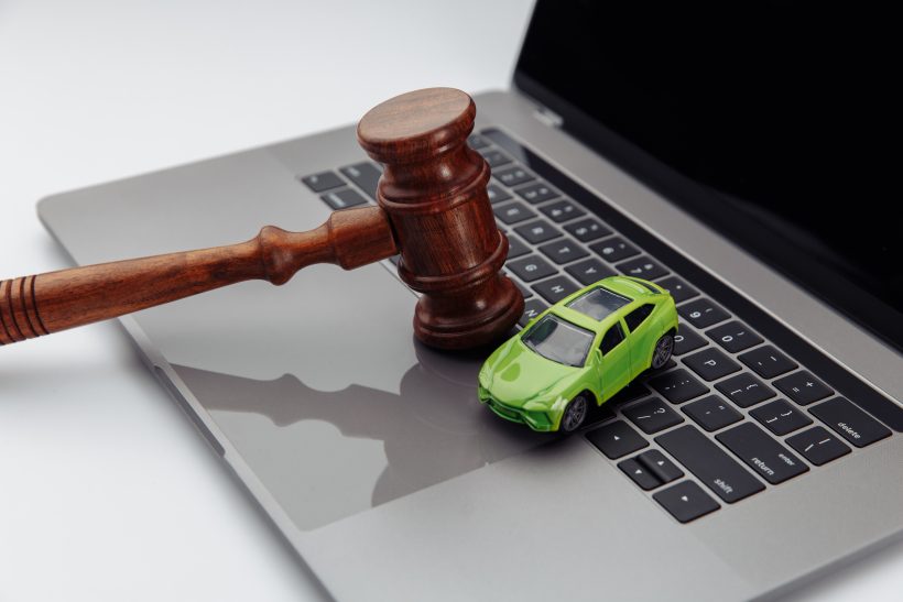 Benefits of Buying a Car at Online Insurance Auto Auctions