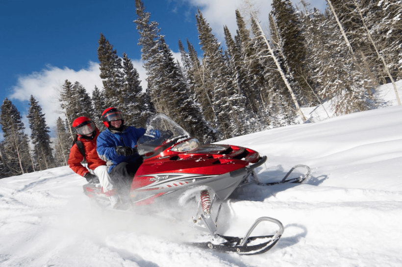 How to Choose a Great Snowmobile